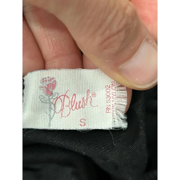 Vintage Blush Black Half Slip Elastic Waist Lace Hem SZ Small - Picture 5 of 9